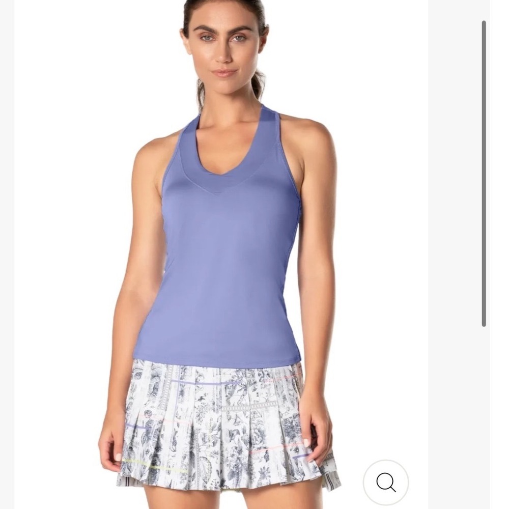 Lucky in Love Core V-Neck Tank Periwinkle Purple Racerback Tennis Top Medium